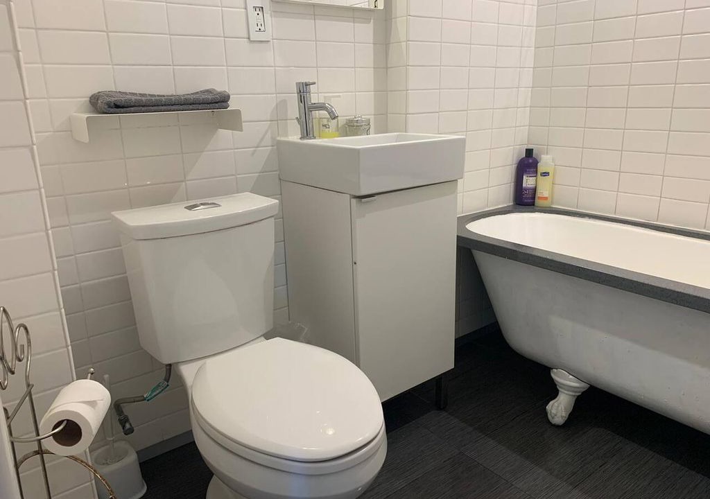 Photo of Bathroom in Old Town