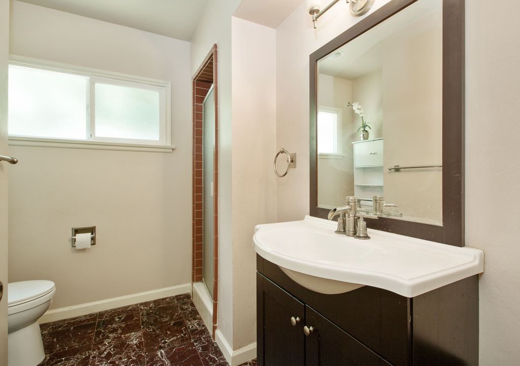 Photo of Bathroom in Encino