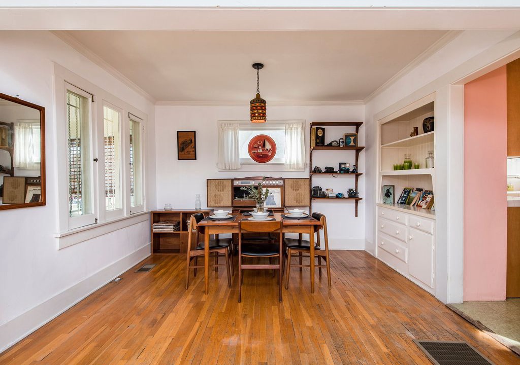 Photo of Livingroom in Silver Lake