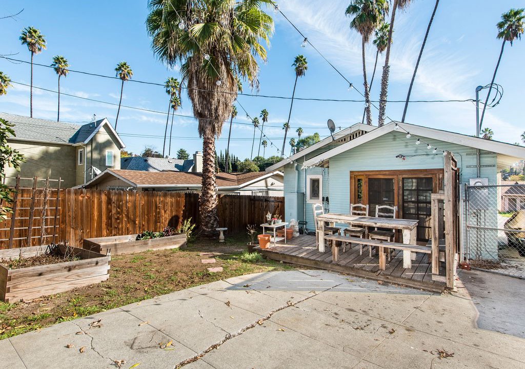 Photo of Buildings in Silver Lake