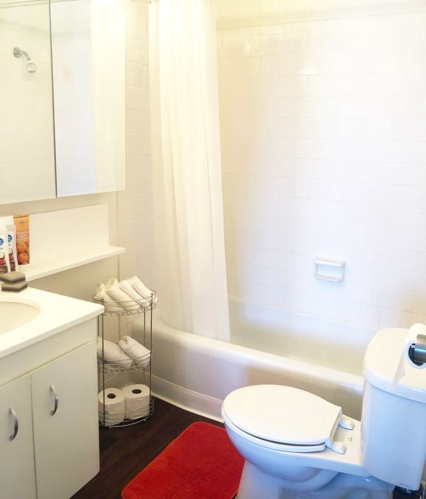 Photo of Bathroom in Sawtelle
