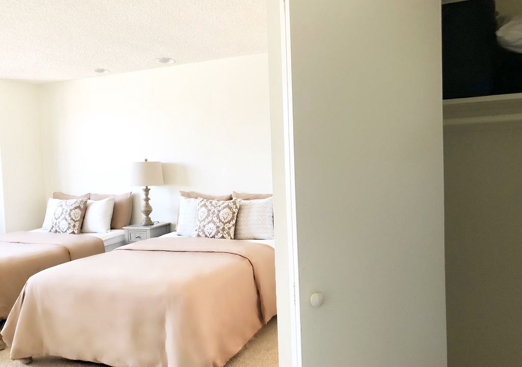 Photo of Bedroom in Sawtelle
