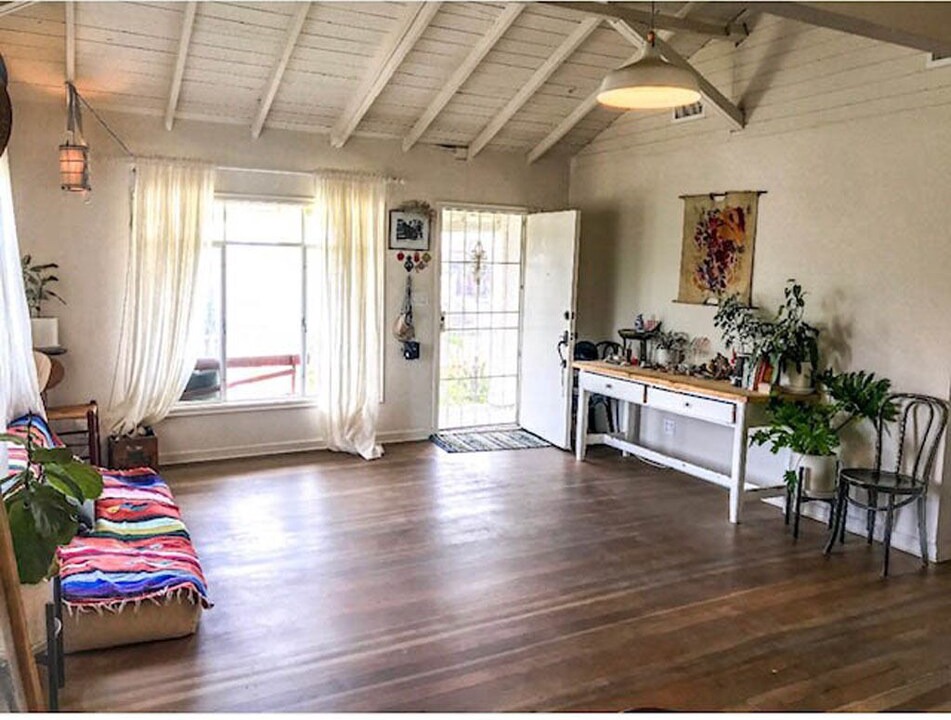 Photo of Livingroom in Sunset Junction