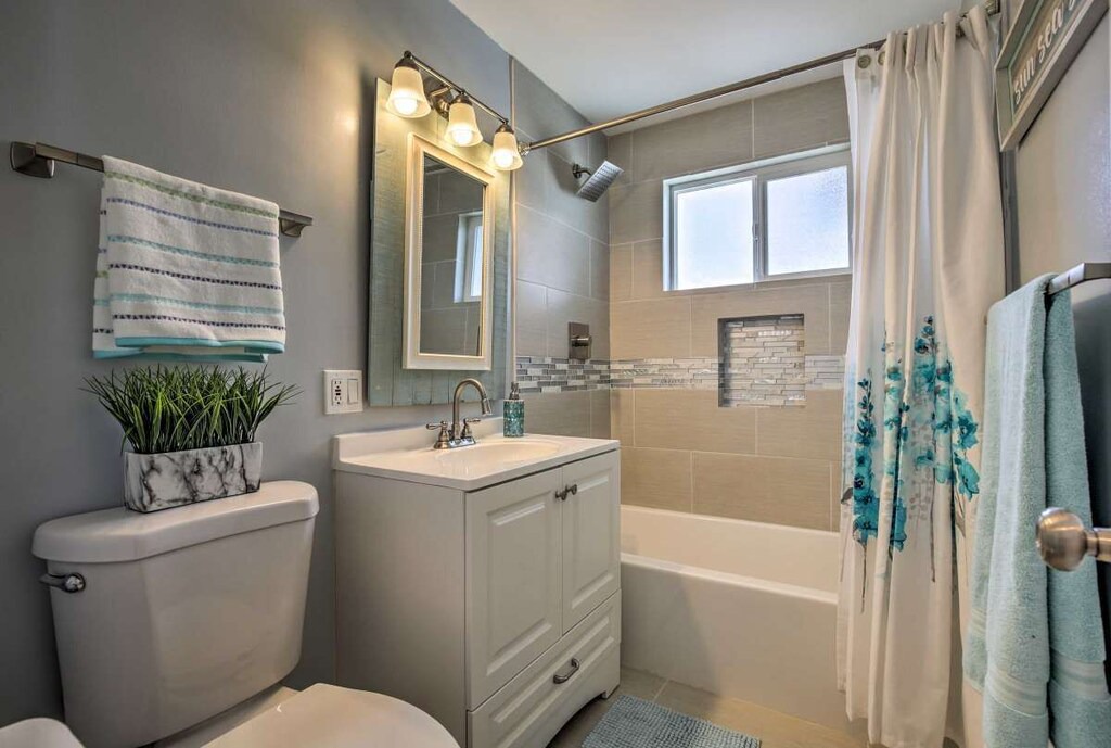Photo of Bathroom in North Clairemont