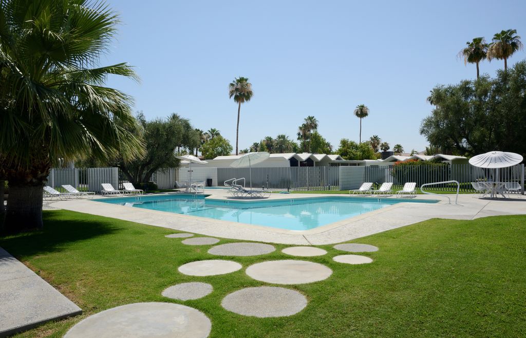 Photo of Outdoor in Araby Commons
