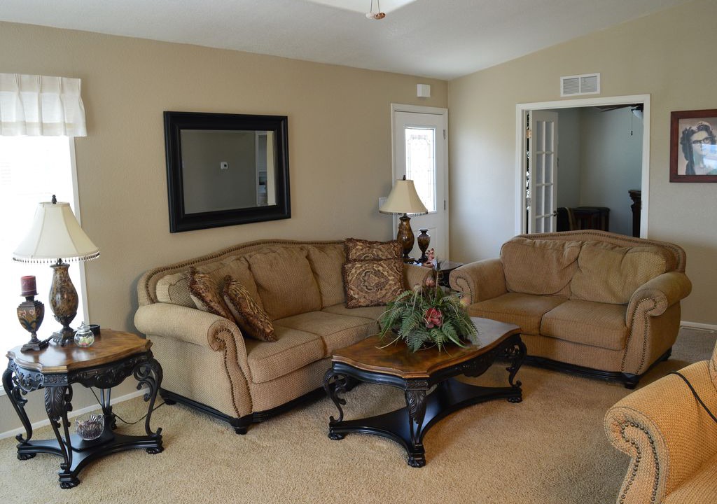 Photo of Livingroom in Havasu Lake