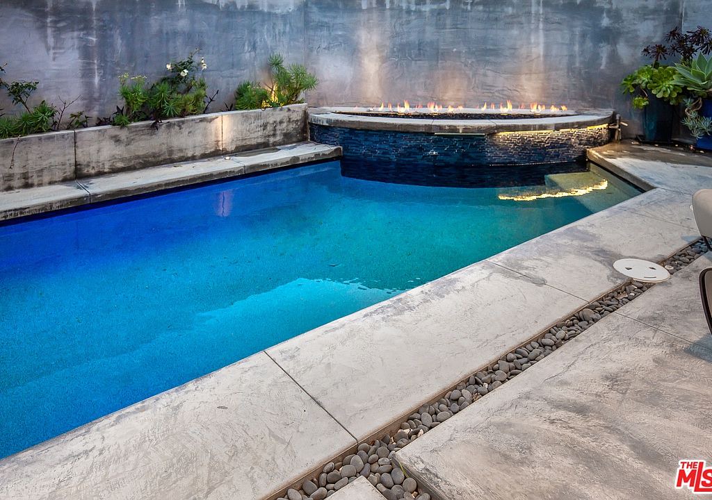 Photo of Outdoor in Marina Peninsula