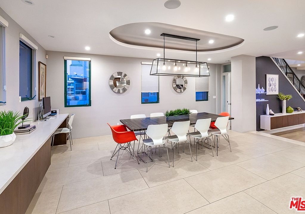 Photo of Livingroom in Marina Peninsula
