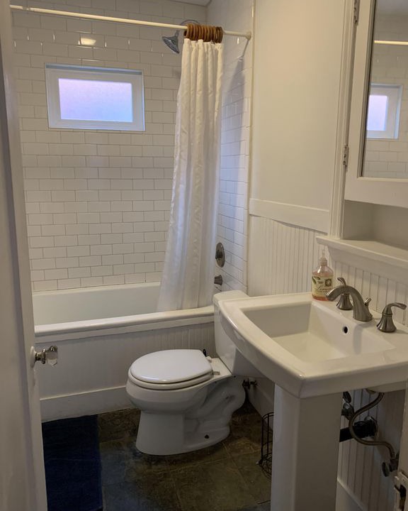 Photo of Bathroom in Sunset Junction