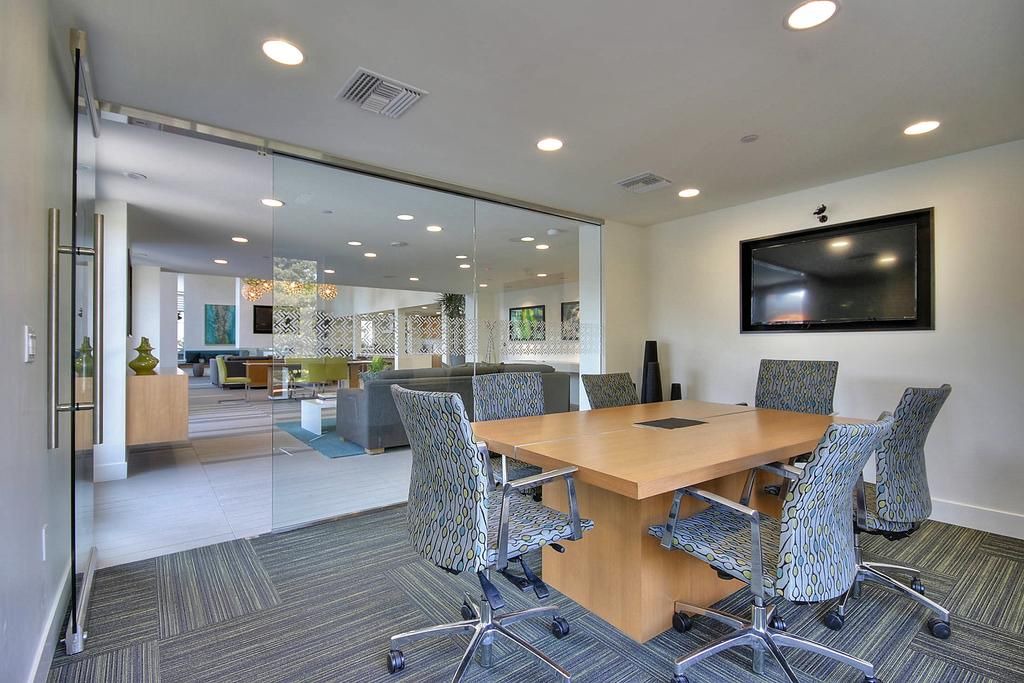 Photo of Livingroom in North San Jose