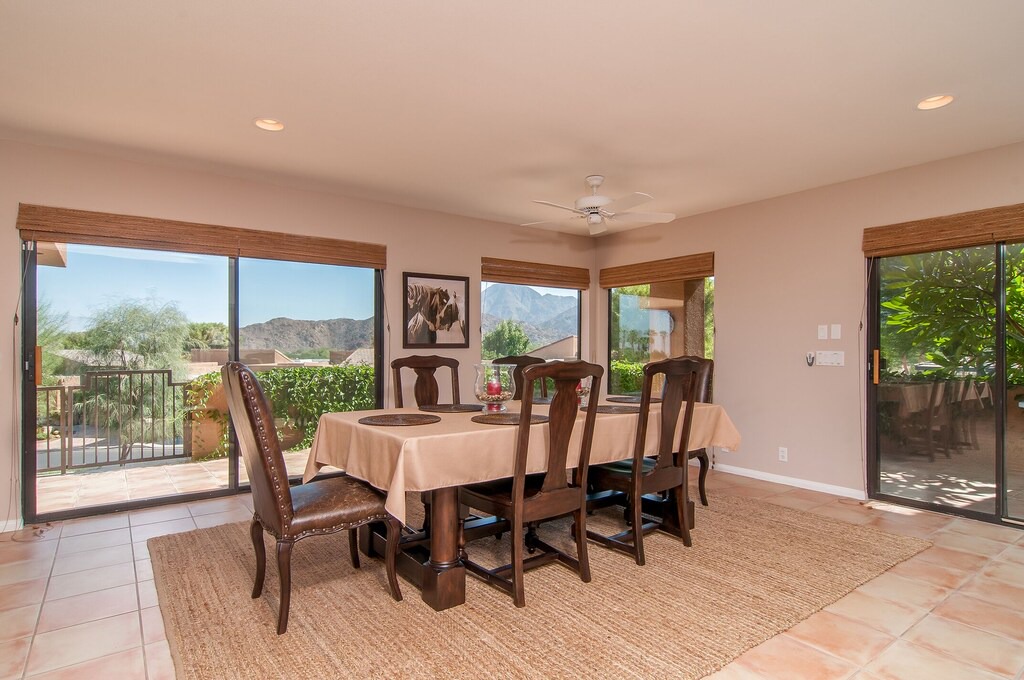 Photo of Livingroom in Palm Desert