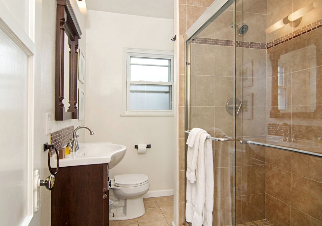 Photo of Bathroom in Middletown
