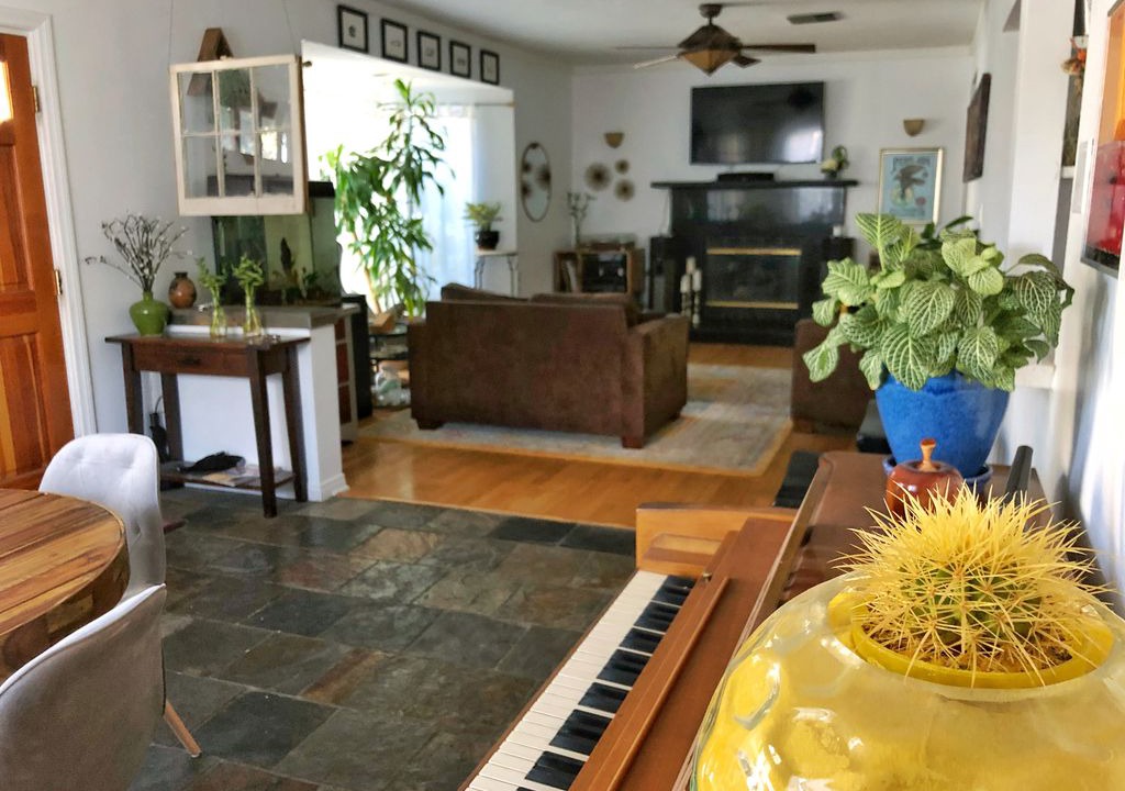 Photo of Livingroom in Sunset Junction