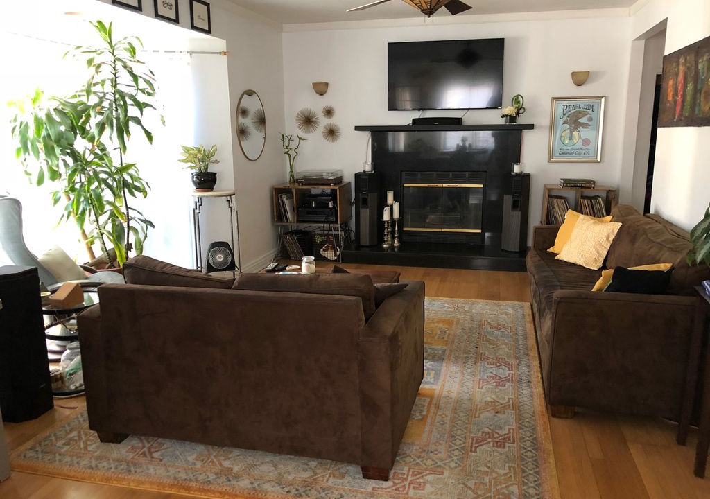 Photo of Livingroom in Sunset Junction