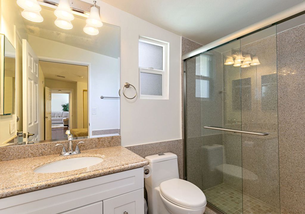 Photo of Bathroom in Encino