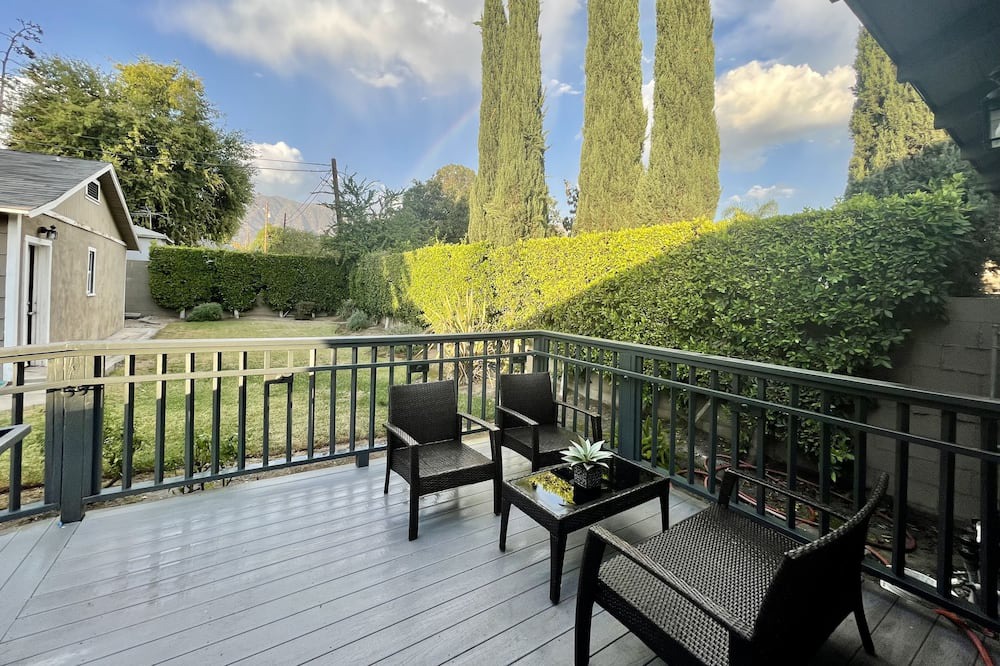 Photo of Patio Balcony in Altadena