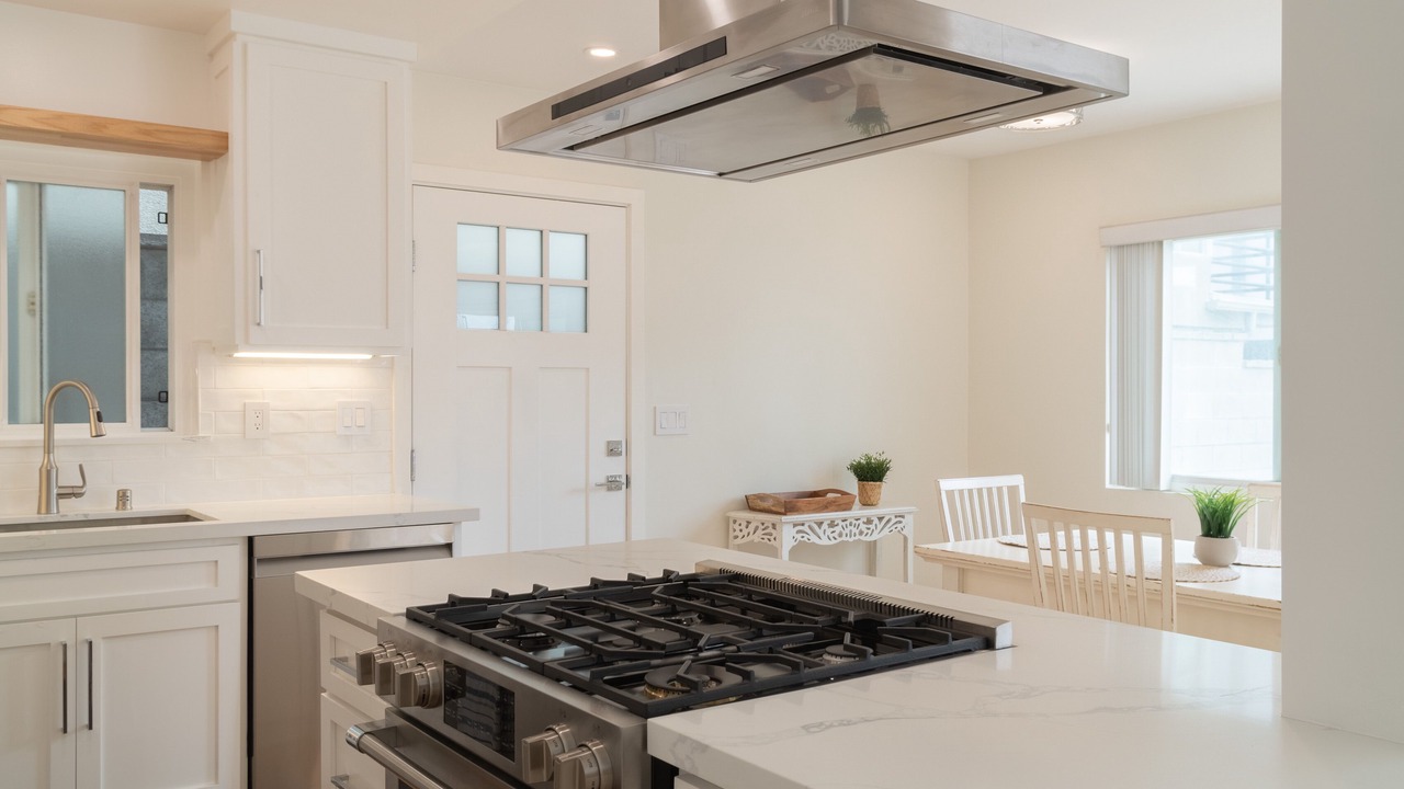 Photo of Kitchen in Sand Section