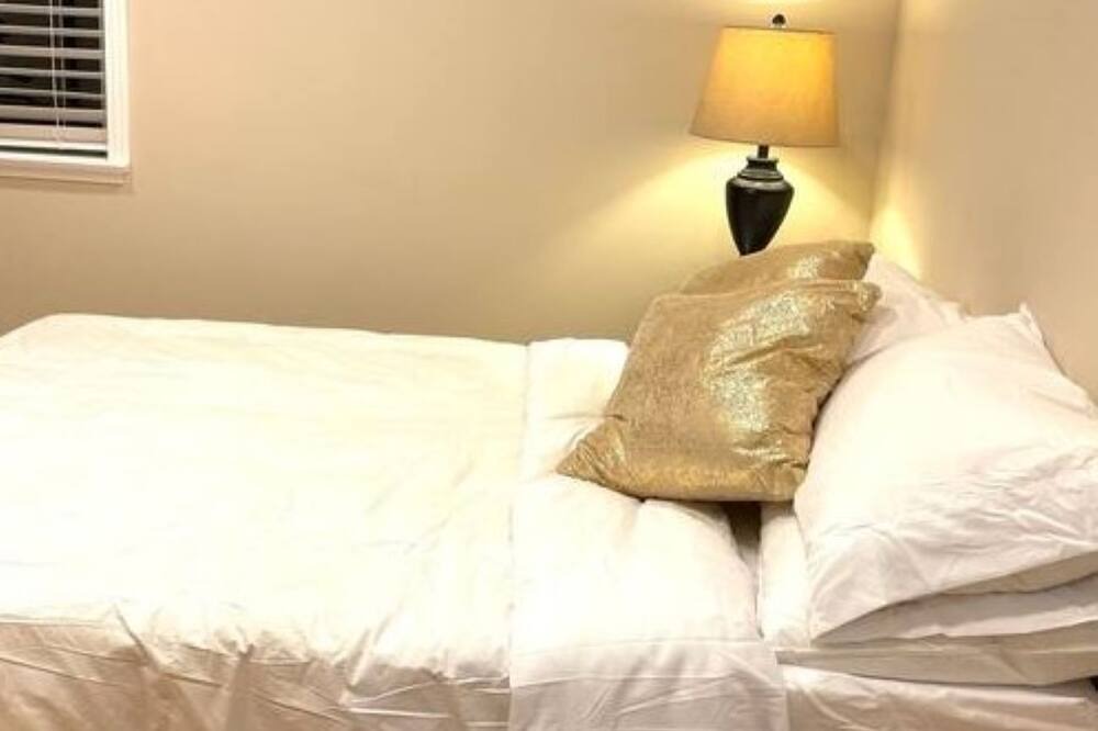 Photo of Bedroom in Downtown