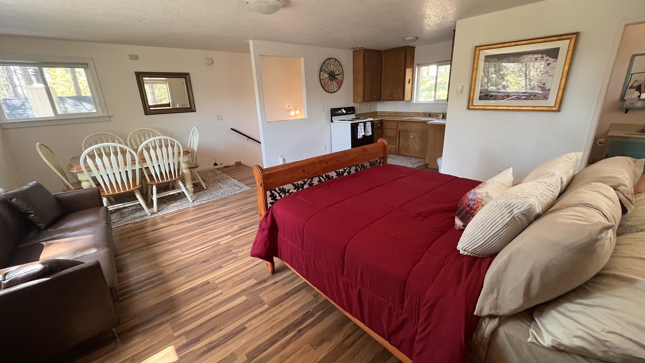 Photo of Livingroom in Cedar Ridge