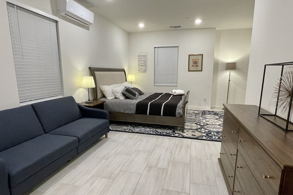Photo of Bedroom in Colton