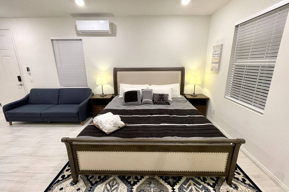 Photo of Bedroom in Colton