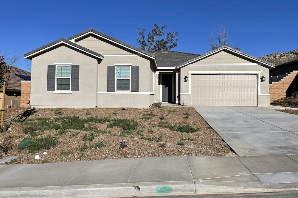 Photo of Outdoor in Colton