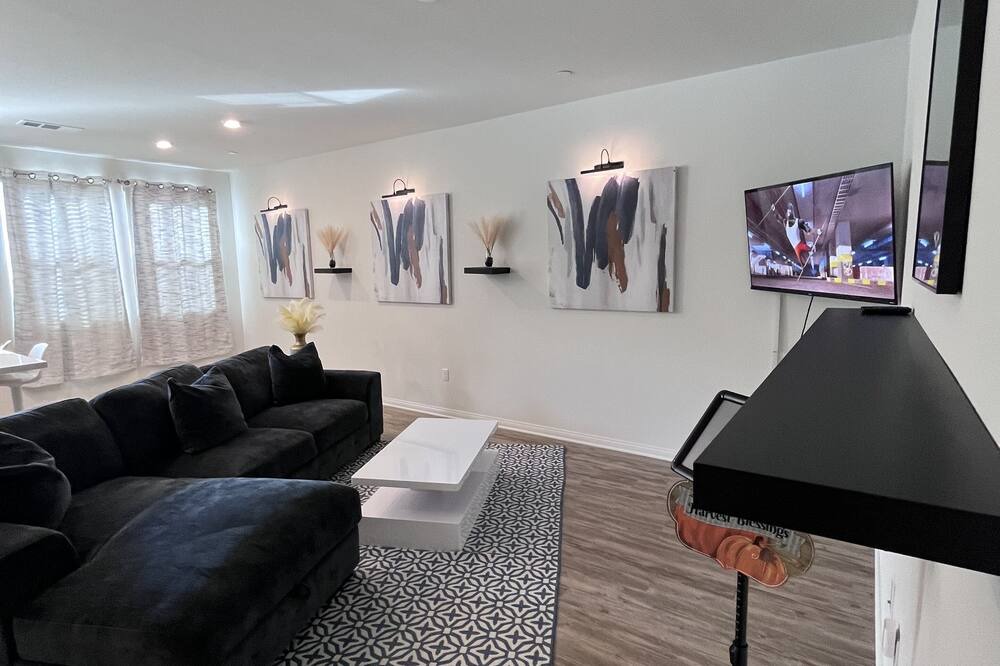 Photo of Livingroom in Riverside