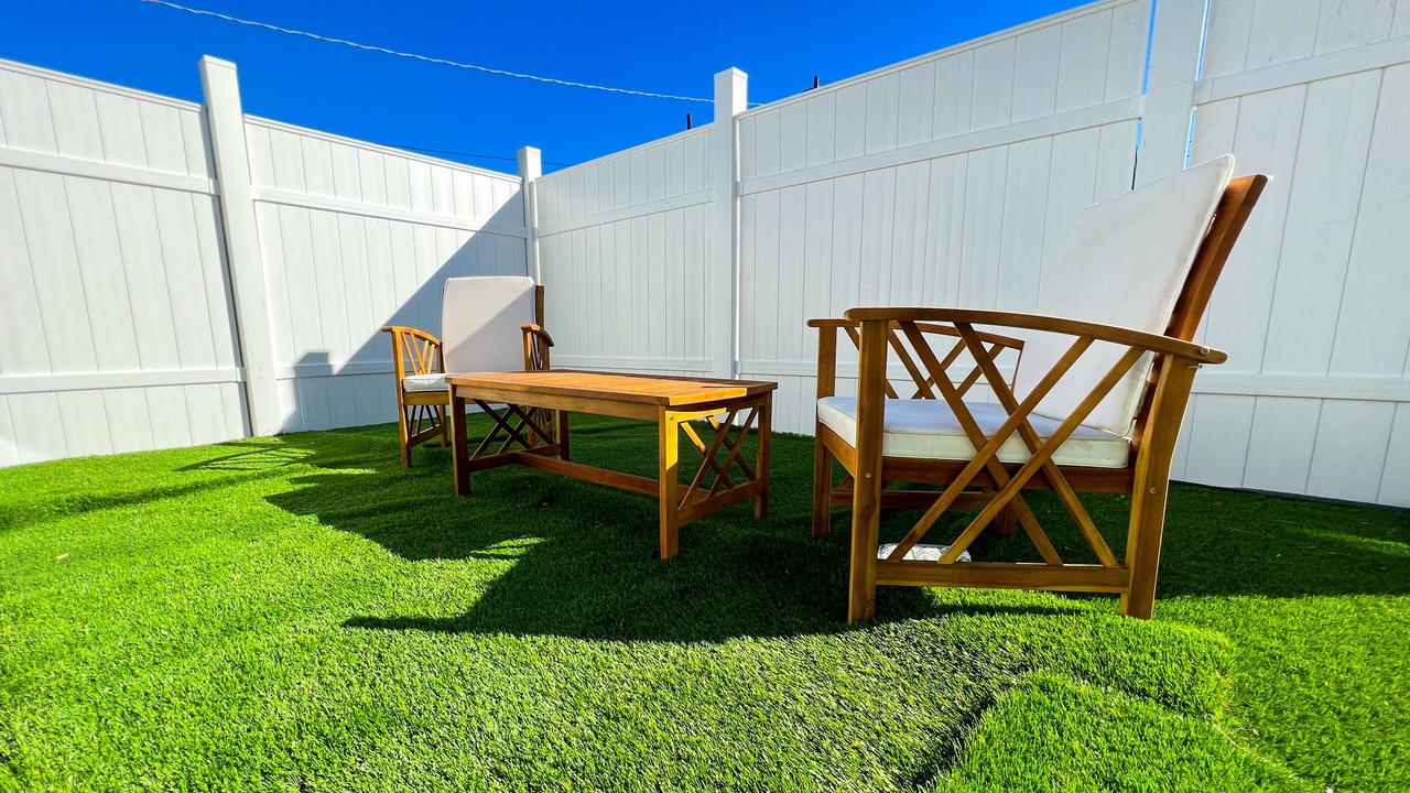 Photo of Outdoor in North Hills West