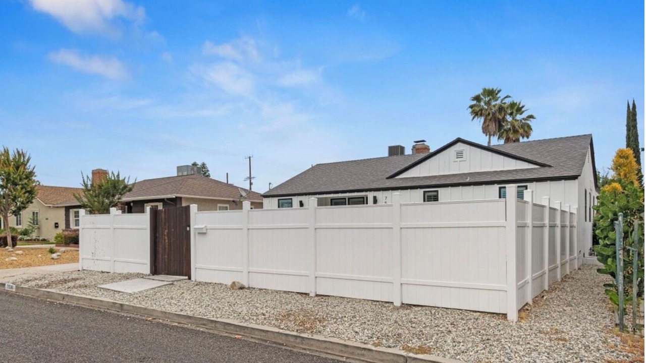 Photo of Outdoor in North Hills West