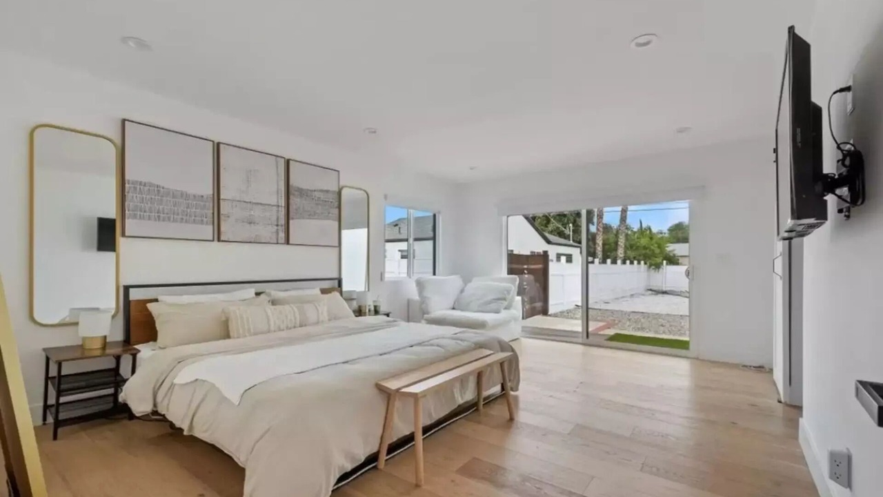 Photo of Bedroom in North Hills West