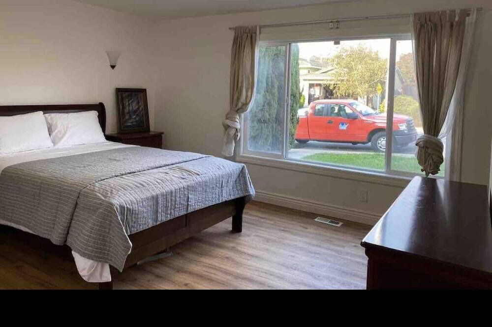 Photo of Bedroom in San Pablo
