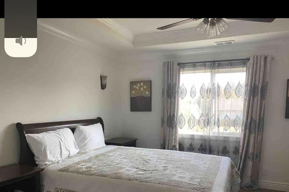 Photo of Bedroom in San Pablo