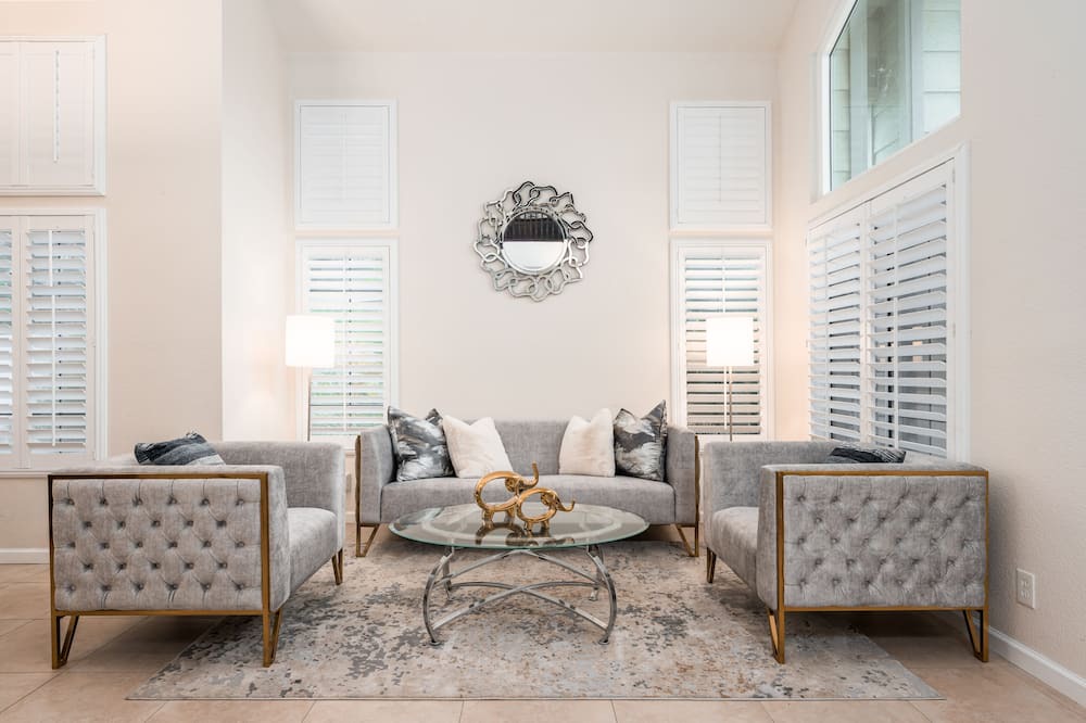 Photo of Livingroom in Moreno Valley