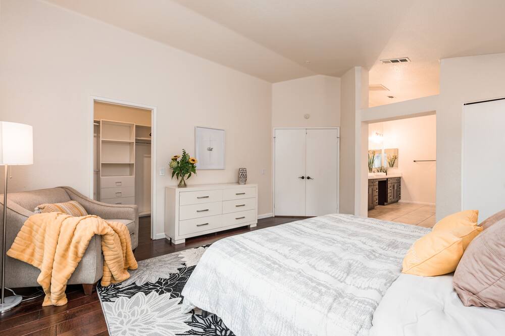 Photo of Bedroom in Moreno Valley