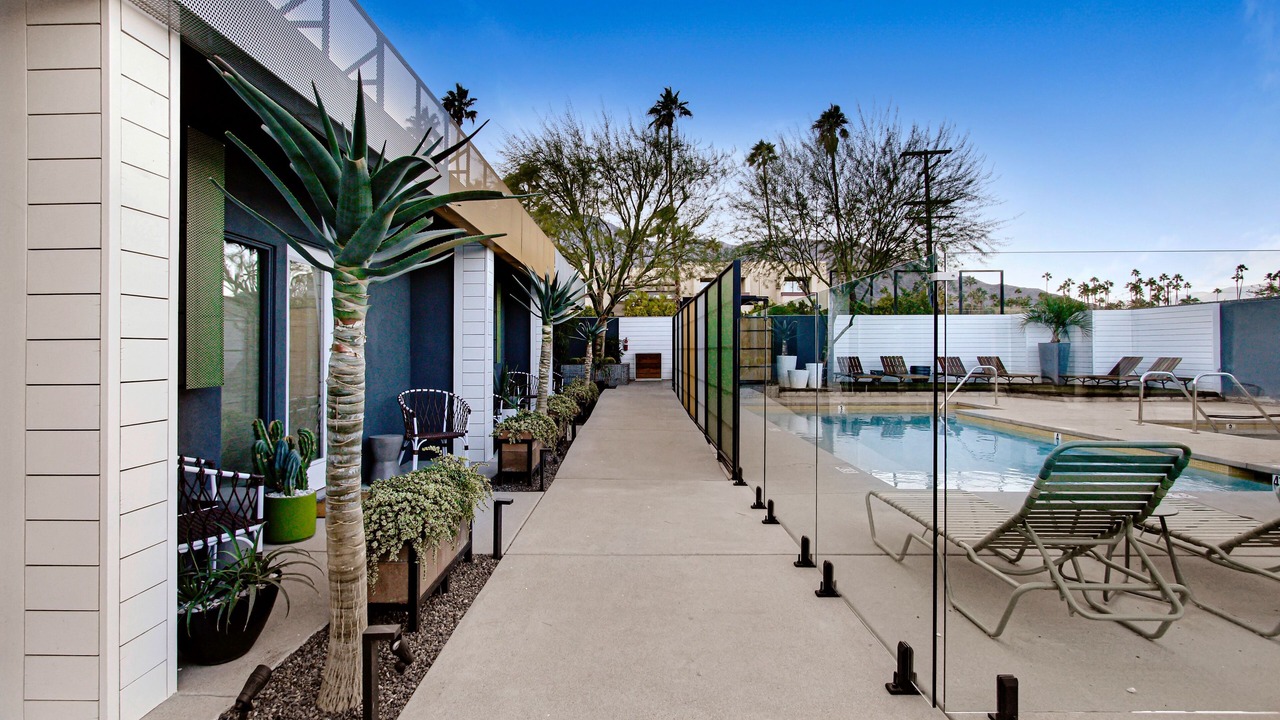 Photo of Outdoor in Little Tuscany