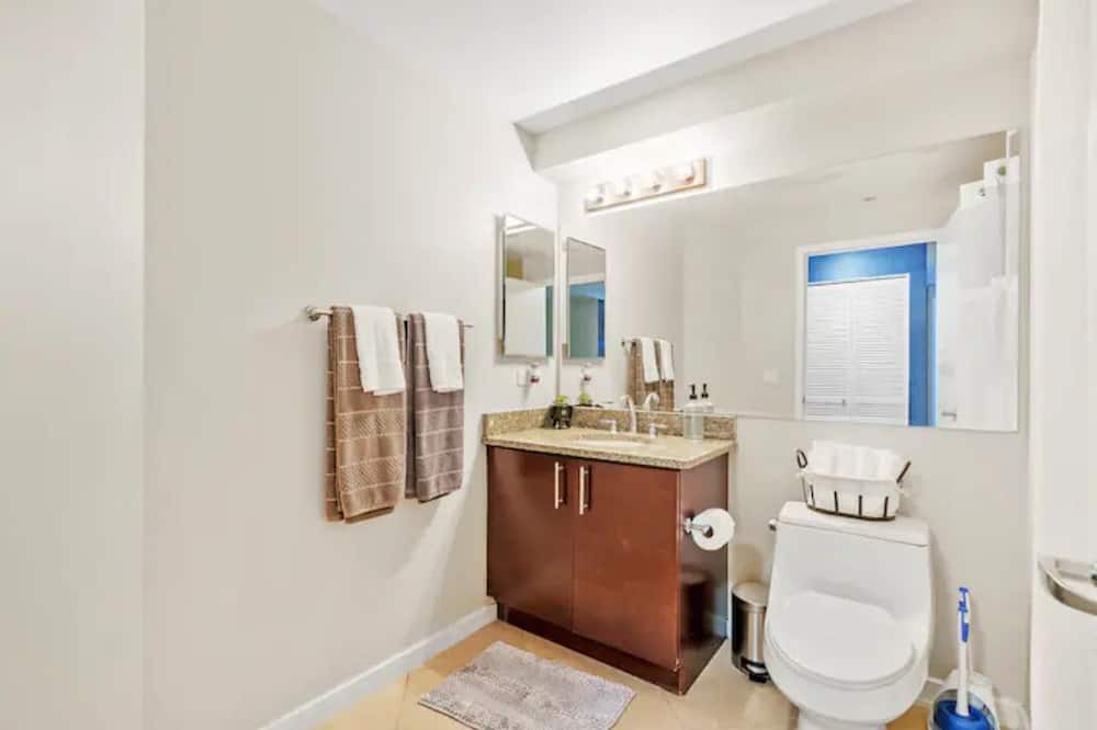 Photo of Bathroom in Cortez Hill