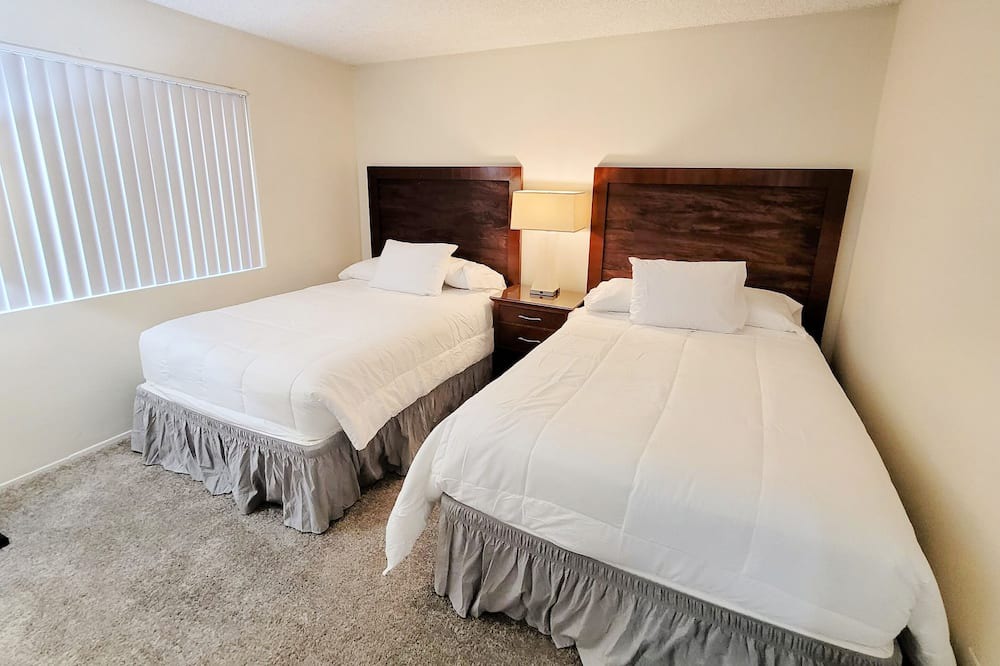 Photo of Bedroom in Placentia