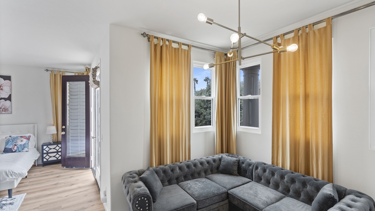 Photo of Livingroom in Huntington Beach