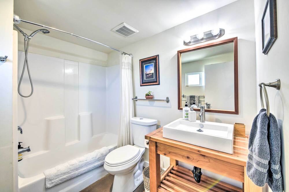 Photo of Bathroom in Joshua Tree