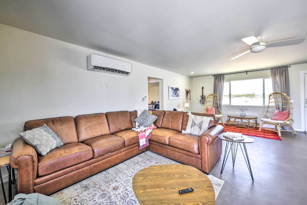 Photo of Livingroom in Joshua Tree
