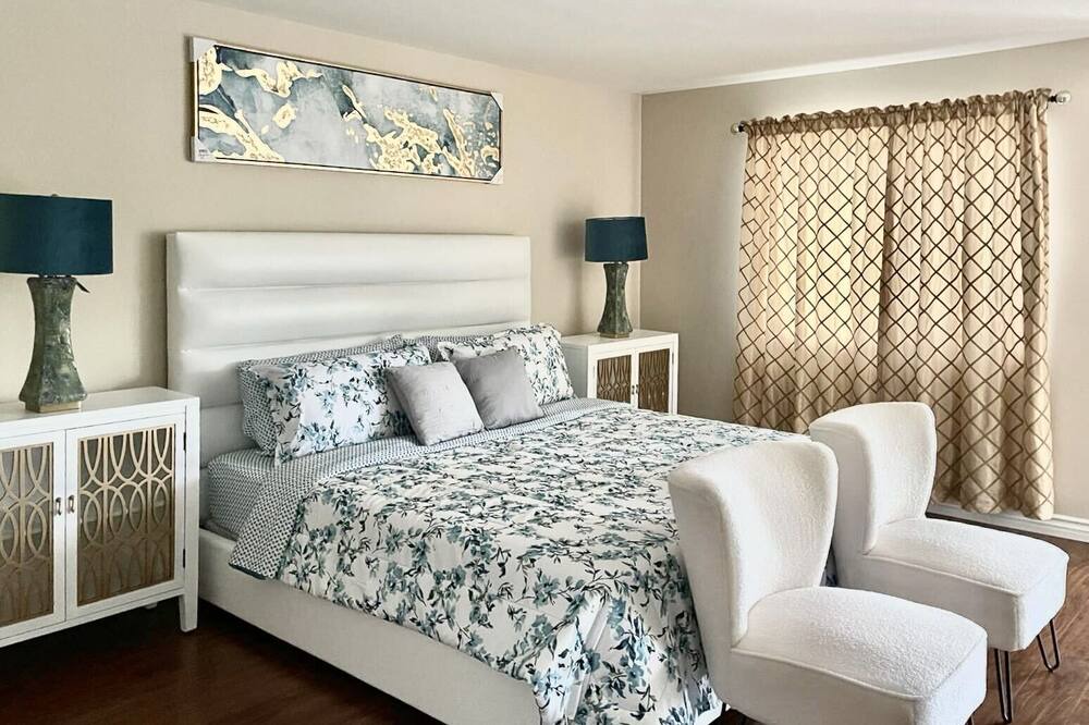 Photo of Bedroom in Yorba Linda