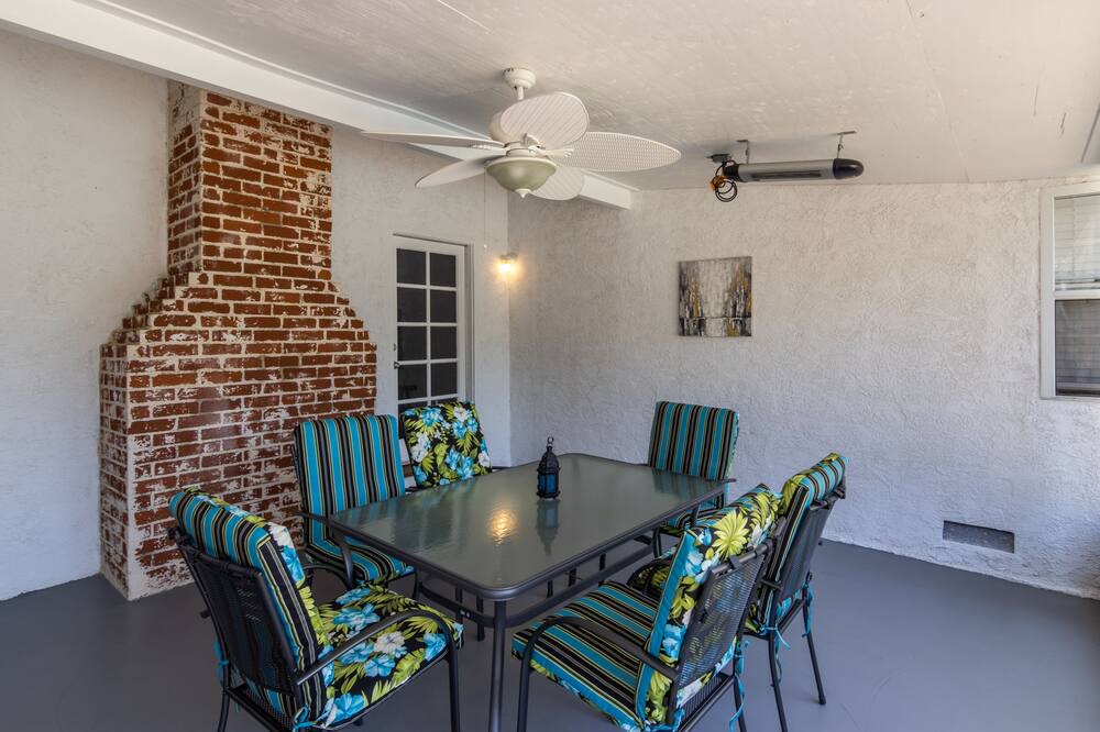 Photo of Kitchen in Valley Village