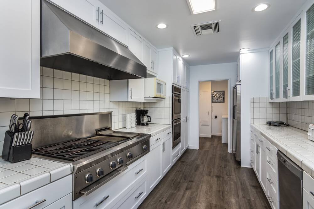 Photo of Kitchen in Valley Village
