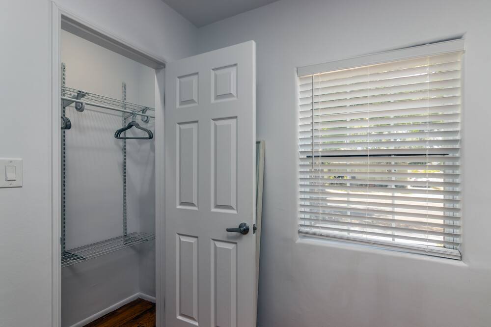 Photo of Bedroom in Valley Village