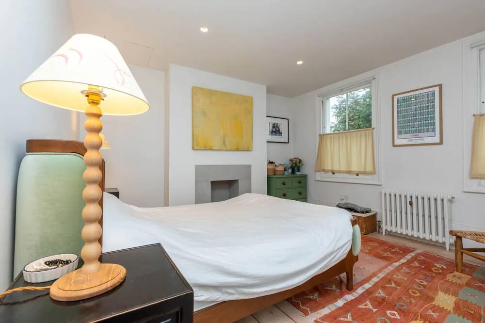 Photo of Bedroom in Kentish Town
