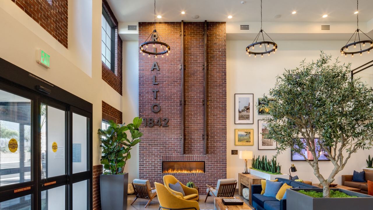 Photo of Livingroom in Rialto