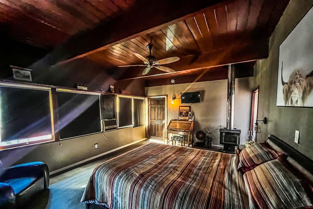 Photo of Bedroom in East Hemet
