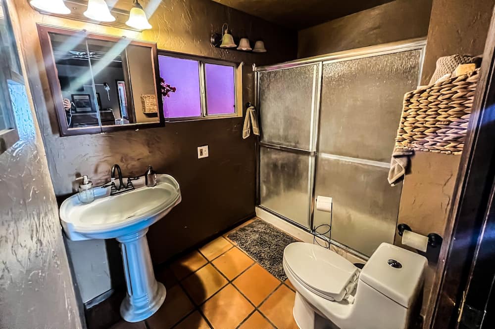 Photo of Bathroom in East Hemet