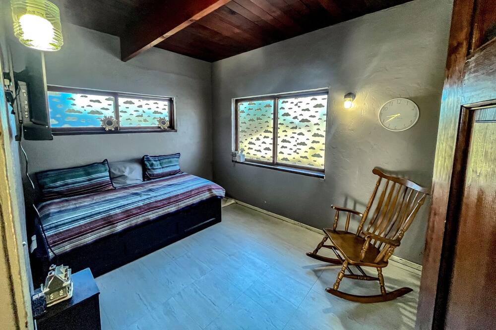 Photo of Bedroom in East Hemet