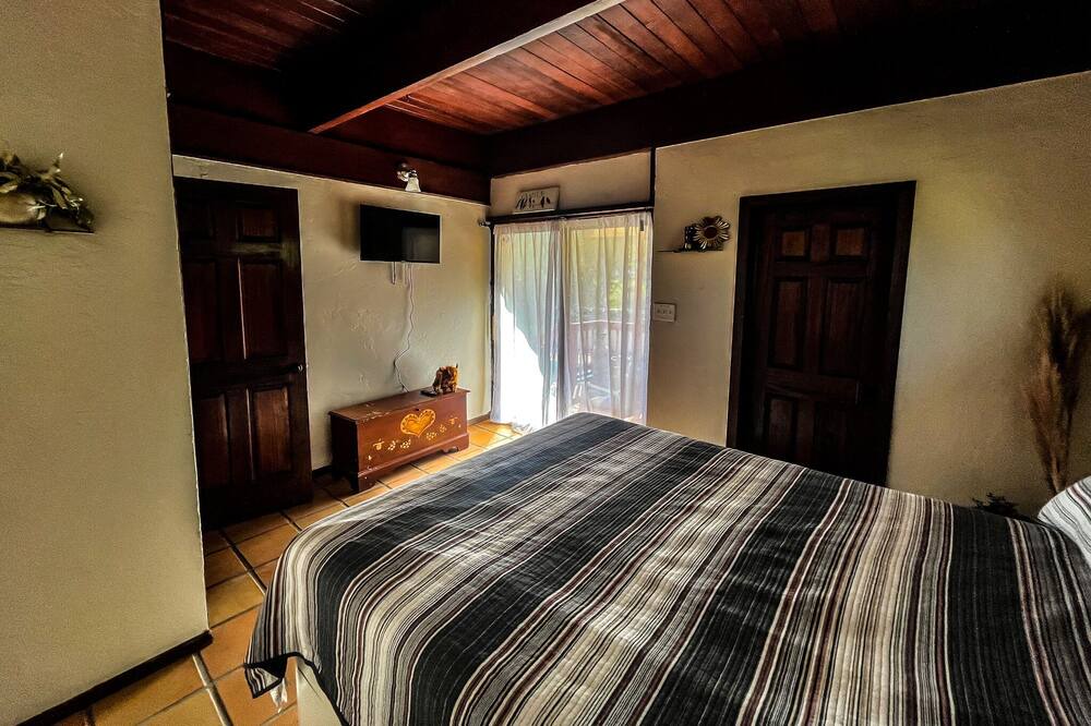 Photo of Bedroom in East Hemet